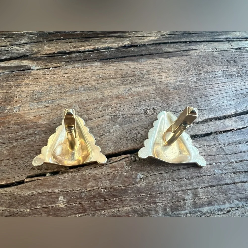 Vintage Gold-Tone Triangle cuff links
